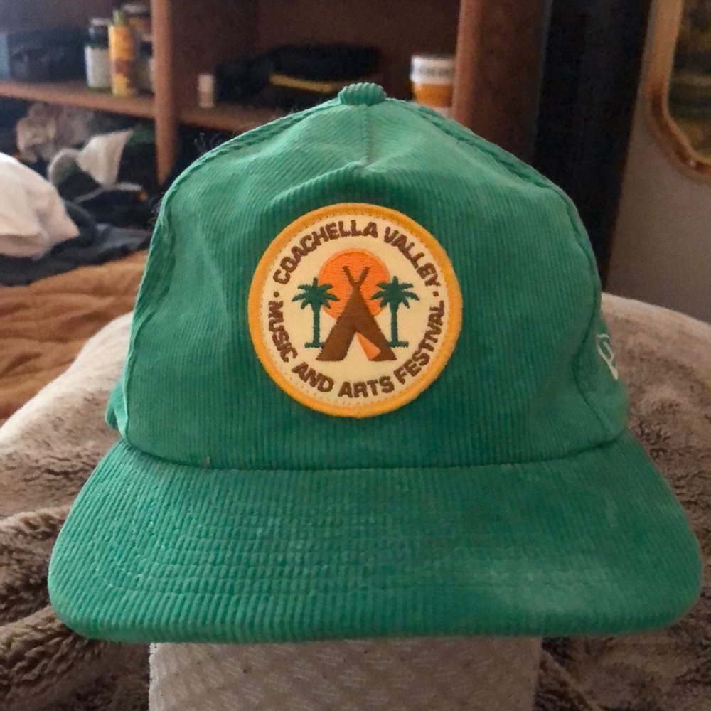 Coachella corduroy hat